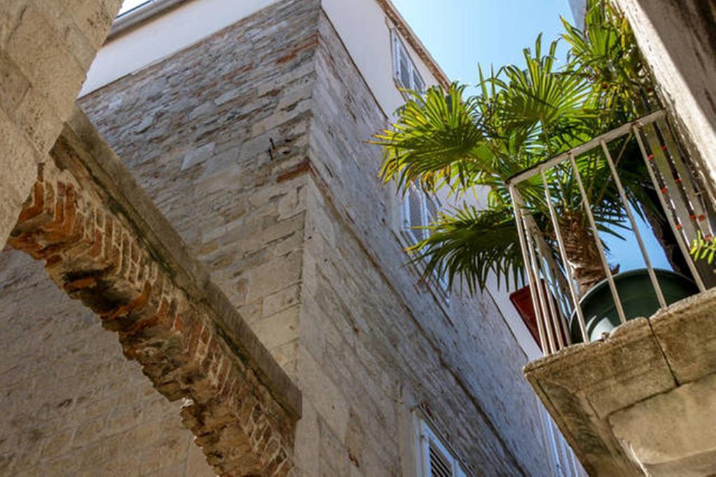 Apartments Emperor Oasis Split Exterior foto